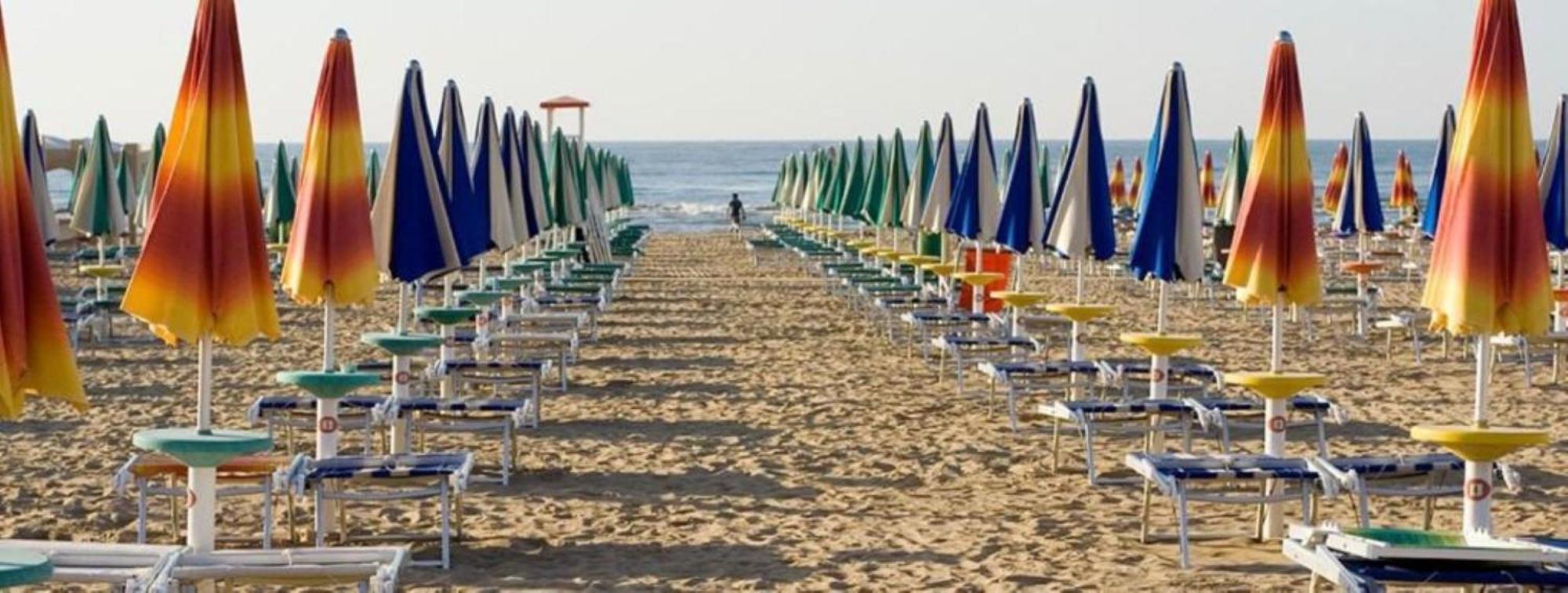 Hotel Stiefel Lignano Sabbiadoro Bagian luar foto