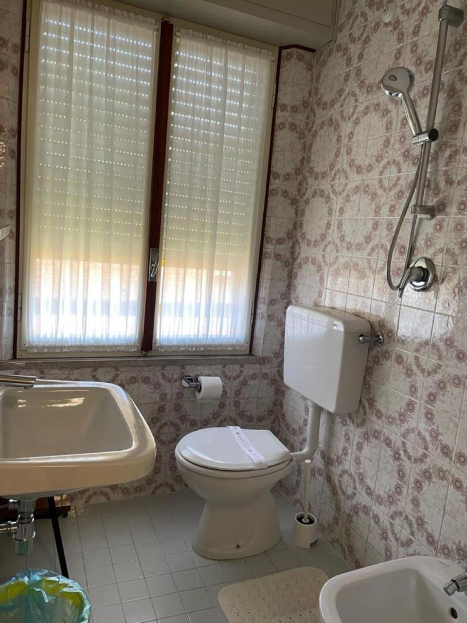 Hotel Stiefel Lignano Sabbiadoro Bagian luar foto