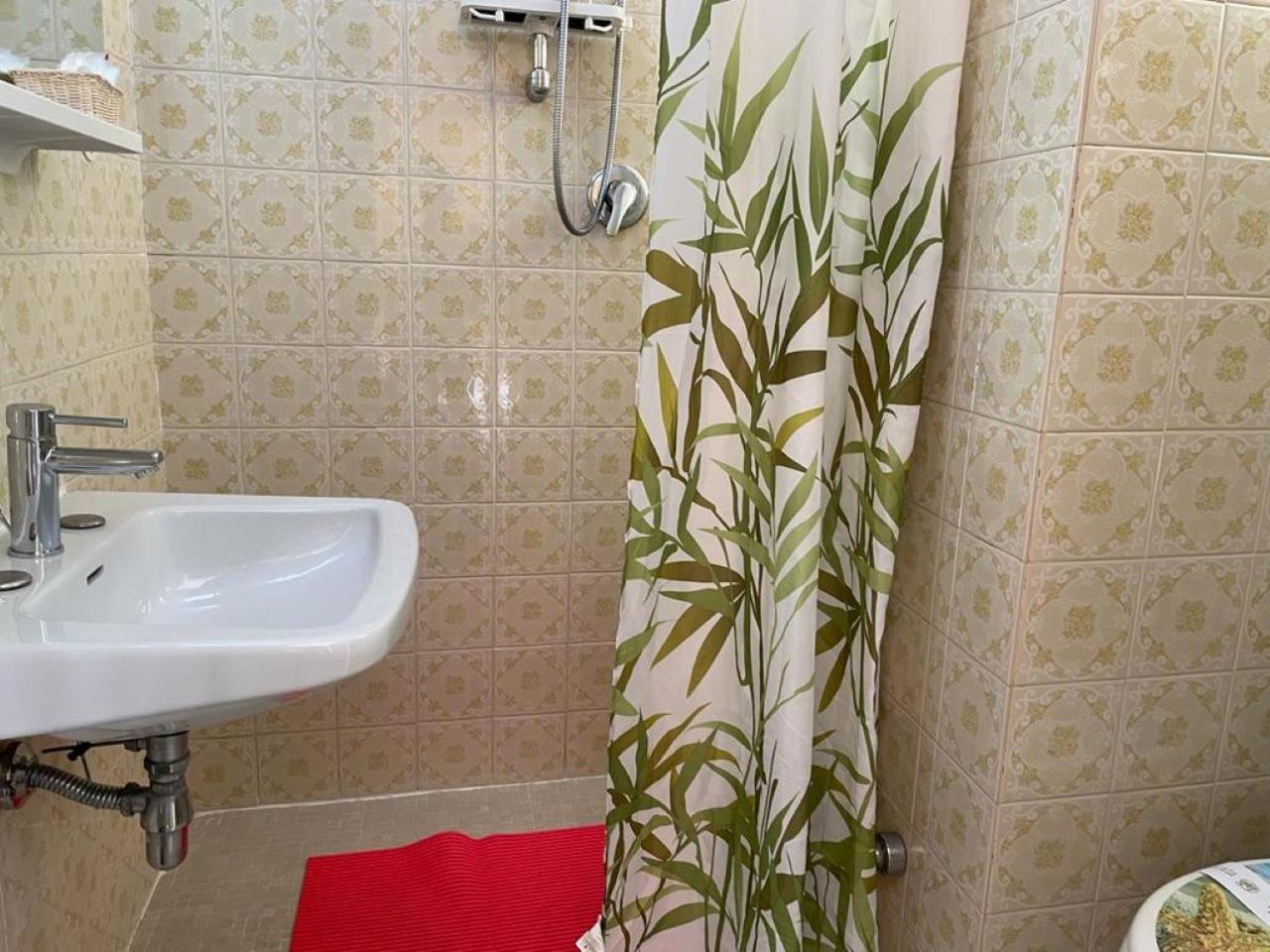Hotel Stiefel Lignano Sabbiadoro Ruang foto