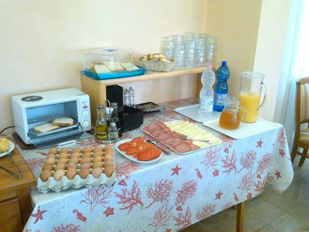 Hotel Stiefel Lignano Sabbiadoro Bagian luar foto
